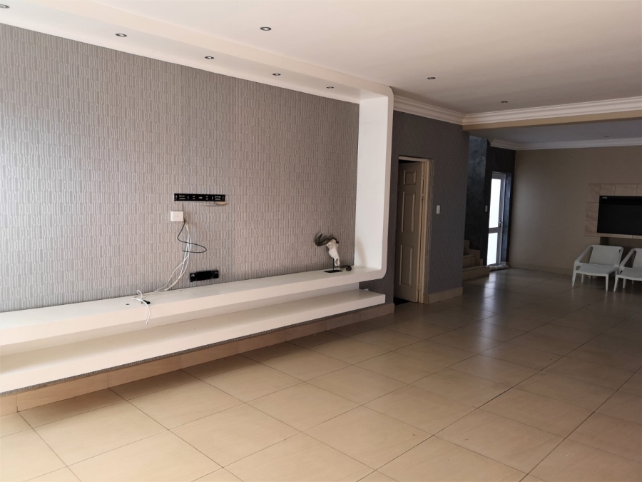 4 Bedroom Property for Sale in Lilyvale S H Free State